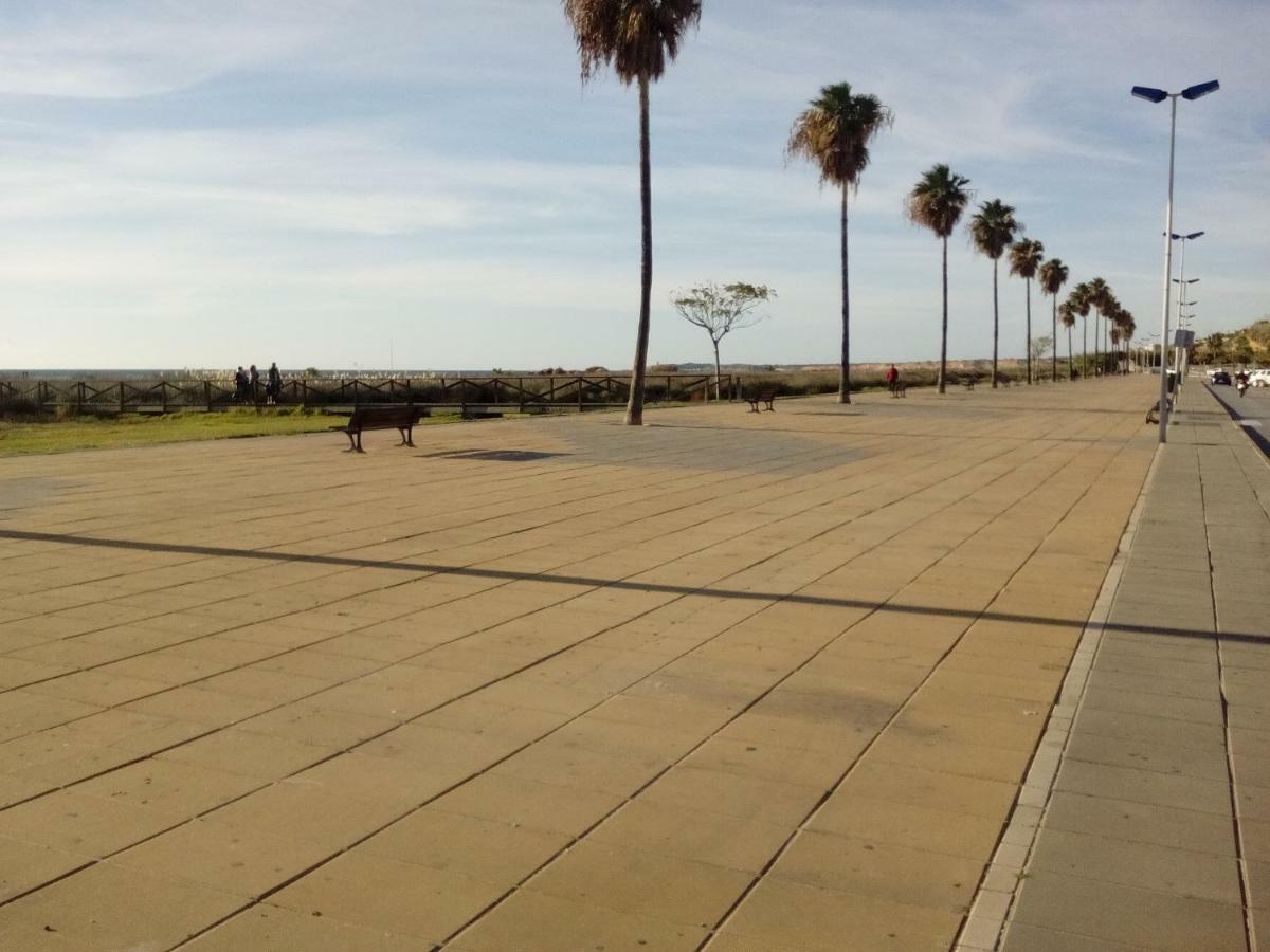 科尼尔-德拉弗龙特拉Piso Playa Los Bateles Conil公寓 外观 照片