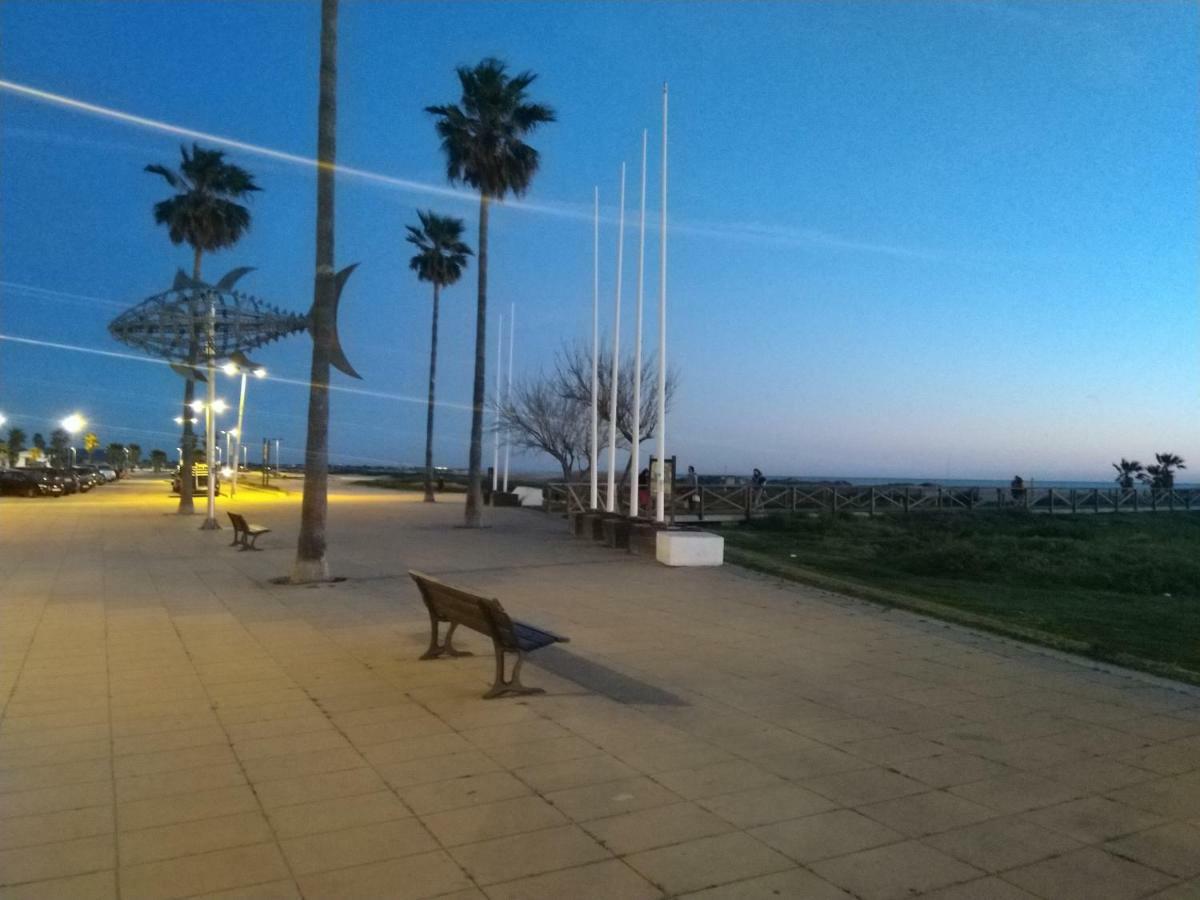 科尼尔-德拉弗龙特拉Piso Playa Los Bateles Conil公寓 外观 照片